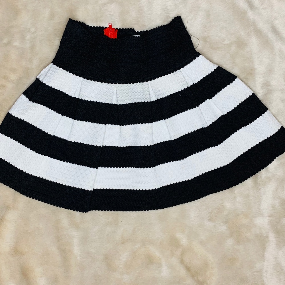 Striped skirt (M)